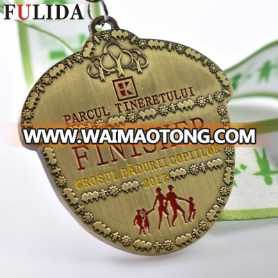 Antique gold 3D zinc alloy custom sports marathon running medals and trophies